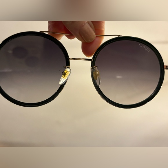 Gucci round green & red women’s sunglasses - Picture 8 of 15